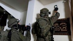 الاحتلال يفجر منزل الشهيد مهند شحادة في عوريف جنوب نابلس