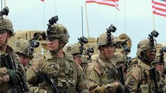 البنتاغون: القوات الامريكية تعرضت للهجوم 56 مرة الشهر الماضي