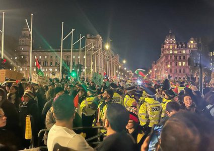 مظاهرة حاشدة أمام البرلمان البريطاني للمطالبة بوقف العدوان على غزة