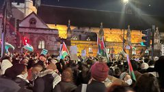 مظاهرة حاشدة أمام البرلمان البريطاني للمطالبة بوقف العدوان على غزة