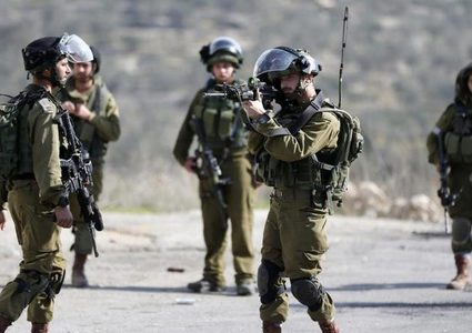 الاحتلال يصيب شابا بالرصاص ويعتقله في أريحا