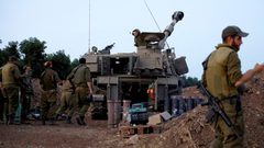 الاحتلال يقر بمقتل ضابطين بمعارك شمال غزة