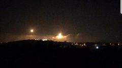 جيش الاحتلال يستهدف مركزًا للجيش وعددًا من القرى اللبنانية