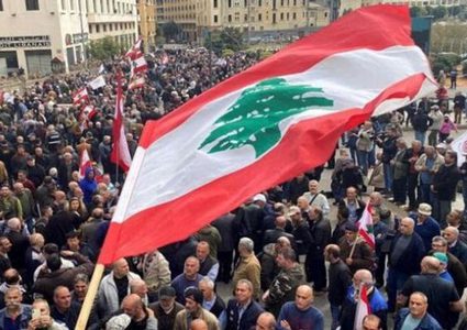 وقفات في لبنان تنديدا بعدوان الاحتلال المتواصل على شعبنا