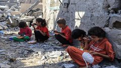 منظمة الصحة العالمية قلقة من انتشار الأمراض وسط الحرب على غزة