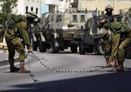 الاحتلال يغلق مدخل جورة الشمعة جنوب بيت لحم