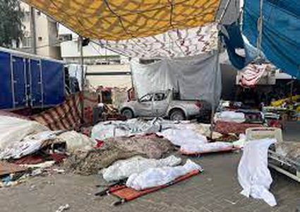 مدير صحة غزة: نغادر مجمع الشفاء إلى الجنوب والمشاهد مزرية