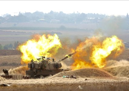 قصف مدفعي إسرائيلي يستهدف بلدات لبنانية متاخمة للشريط الحدودي