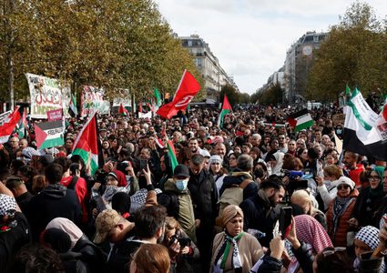 تواصل المظاهرات في أوروبا تأييدا لشعبنا وتنديدا بالعدوان على غزة