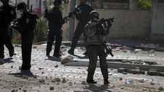 إصابة شابين واعتقال ستة آخرين خلال العدوان المتواصل على جنين ومخيمها