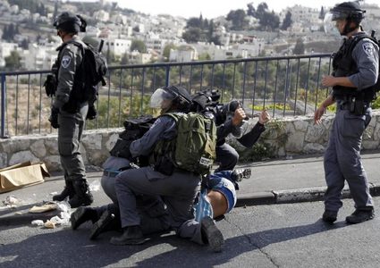 تحويل 3 شبان مقدسيين للاعتقال الإداري