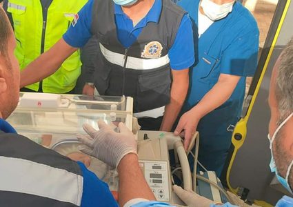 مصر تبدأ استقبال الأطفال الخدج في غزة عبر معبر رفح