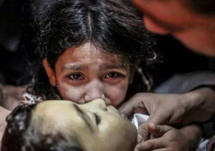 "حماس": دماء أطفال غزّة ستبقى شاهدة على إجرام النازيين الجدد