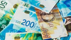 أسعار صرف العملات لليوم الإثنين