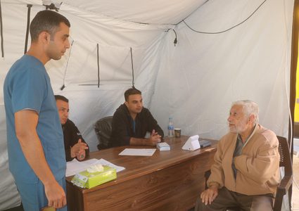 المستشفى الميداني الأردني يباشر أعماله في نابلس