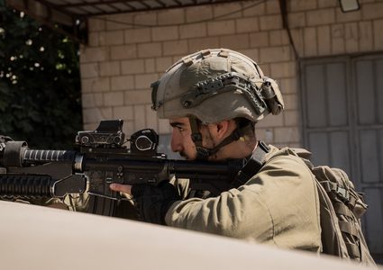 قوات الاحتلال تقتحم قرية الطبقة جنوب غرب الخليل