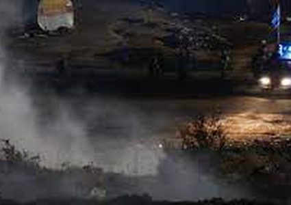 الاحتلال يقمع الأهالي والصحفيين المتواجدين في محيط سجن عوفر