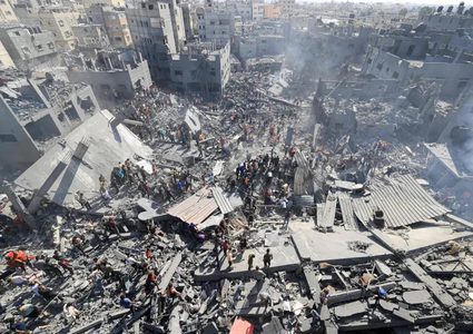 الدفاع المدني بغزة للنجاح:لم نتلقَ لتر واحد من الوقود والجثث ما زالت تحت الأنقاض