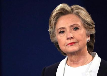 طلاب بجامعة كولومبيا يوبّخون هيلاري كيلنتون لموقفها من حرب غزة