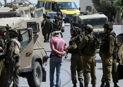 الاحتلال يحتجز ثلاثة مزارعين ويعتدي عليهم بالضرب جنوب نابلس