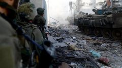 هآرتس: إسرائيل غير معنية باستعادة جثث من حماس حاليا