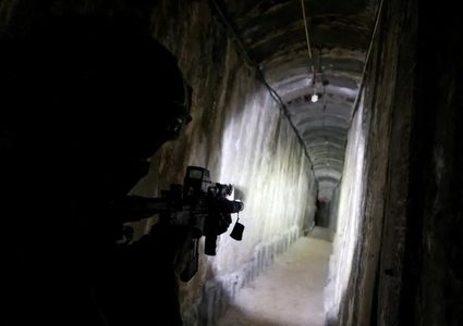 إسرائيل تدرس خطة لإغراق أنفاق غزة بمياه البحر