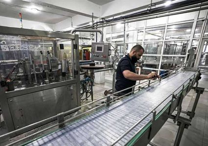 الاقتصاد: 29% من المنشآت الاقتصادية في الضفة أغلقت خلال الشهر الماضي