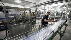 الاقتصاد: 29% من المنشآت الاقتصادية في الضفة أغلقت خلال الشهر الماضي