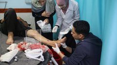 نقل إصابات جراء قصف الاحتلال مدرسة للاجئين في خانيونس