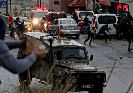 الهلال الأحمر للنجاح: 4 إصابات إحداها حرجة برصاص الاحتلال خلال اقتحام مخيم بلاطة