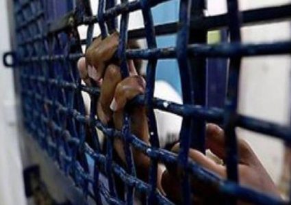 الأسرى: المعتقل الطفل أيهم عناية يعاني اهمالا طبيا متعمدا