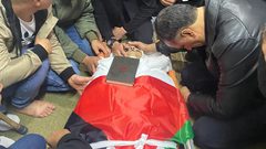 جنين: جماهير غفيرة تشيع جثمان الشهيد الطفل عمر أبو بكر في يعبد