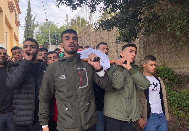 جماهير غفيرة تشيع جثمان الشهيد الطفل عمر أبو بكر في يعبد
