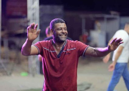 جماهير شعبنا تشيّع جثمان الشهيد عوض عنبر في مخيم طولكرم