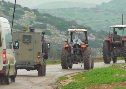 الاحتلال يحتجز جرارات زراعية في الأغوار الشمالية