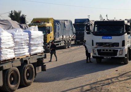 مسؤول أميركي: إسرائيل توافق على فتح معبر كرم أبو سالم لتفتيش مساعدات غزة