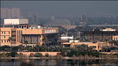 هجوم بالصواريخ يستهدف السفارة الأميركية بالمنطقة الخضراء في بغداد