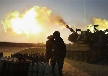 مدفعية الاحتلال تستهدف المستشفى الميداني الأردني بمدينة خان يونس