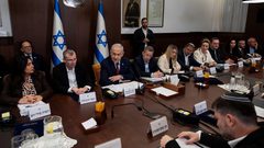 الإعلام الإسرائيلي يتحدث عن صفقة تبادل أسرى جديدة