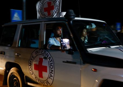 إسرائيل توجهت للقاهرة للتوسط في صفقة تبادل جديدة