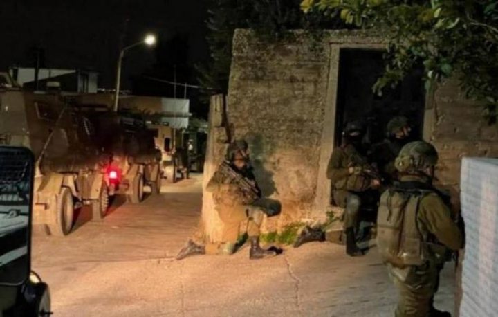 إصابة شاب من مخيم بلاطة عقب اعتداء جنود الاحتلال عليه بالضرب