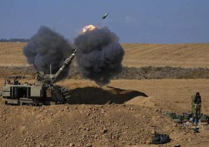 استشهاد مسنة لبنانية وإصابة زوجها بقصف مدفعي إسرائيلي على جنوب لبنان