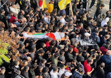 تشييع جثمان الشهيد الطفل محمود زعول في حوسان غرب بيت لحم