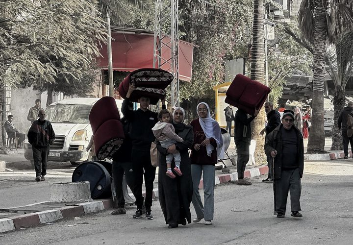 مشاهد من هجرة أهالي مخيم البريج شرق المنطقة الوسطى لقطاع غزة، بعد مطالبة الاحتلال إخلاء منازل المخيم وعدد من المناطق