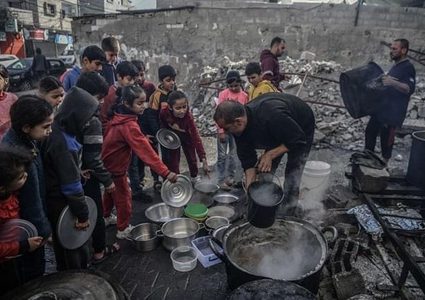 المنظومة الغذائية والصحية في قطاع غزة تشهد انهياراً كاملاً