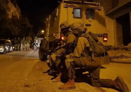 قوات الاحتلال تقتحم ضاحية شويكة شمال طولكرم