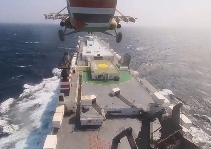 أبو الروس: الحوثيون يهددون الاقتصاد الإسرائيلي بإغلاق باب المندب