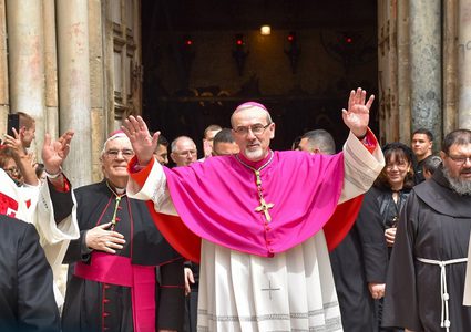 الكنائس المسيحية حسب التقويم الغربي تبدأ إحياء شعائرها بعيد الميلاد المجيد