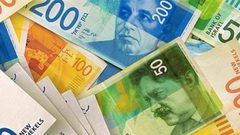 أسعار صرف العملات لليوم الأربعاء