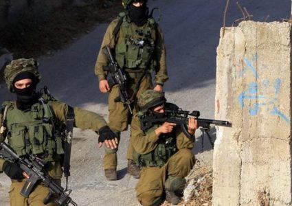 الاحتلال يقتحم مخيم الفارعة جنوب طوباس